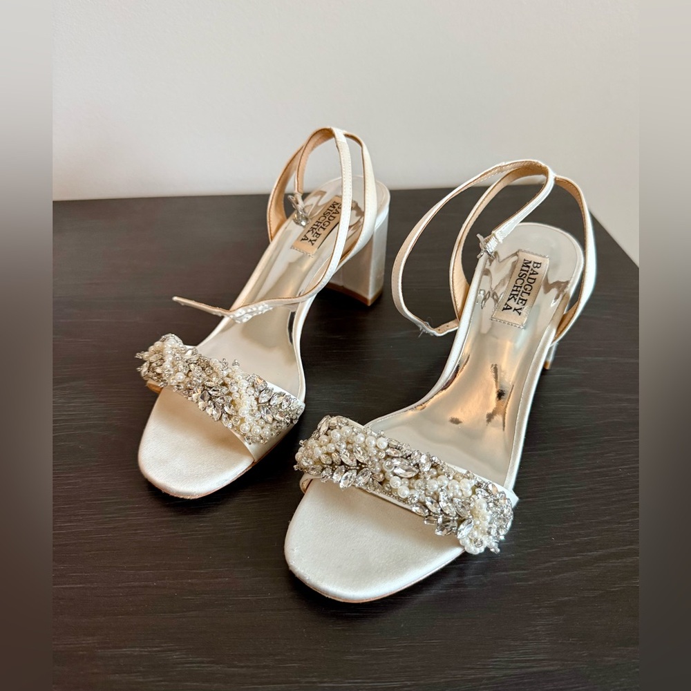 Badgley Mischka Clara Embellished Strap Evening Shoe - Size 6.5, Soft White - Picture 5 of 10